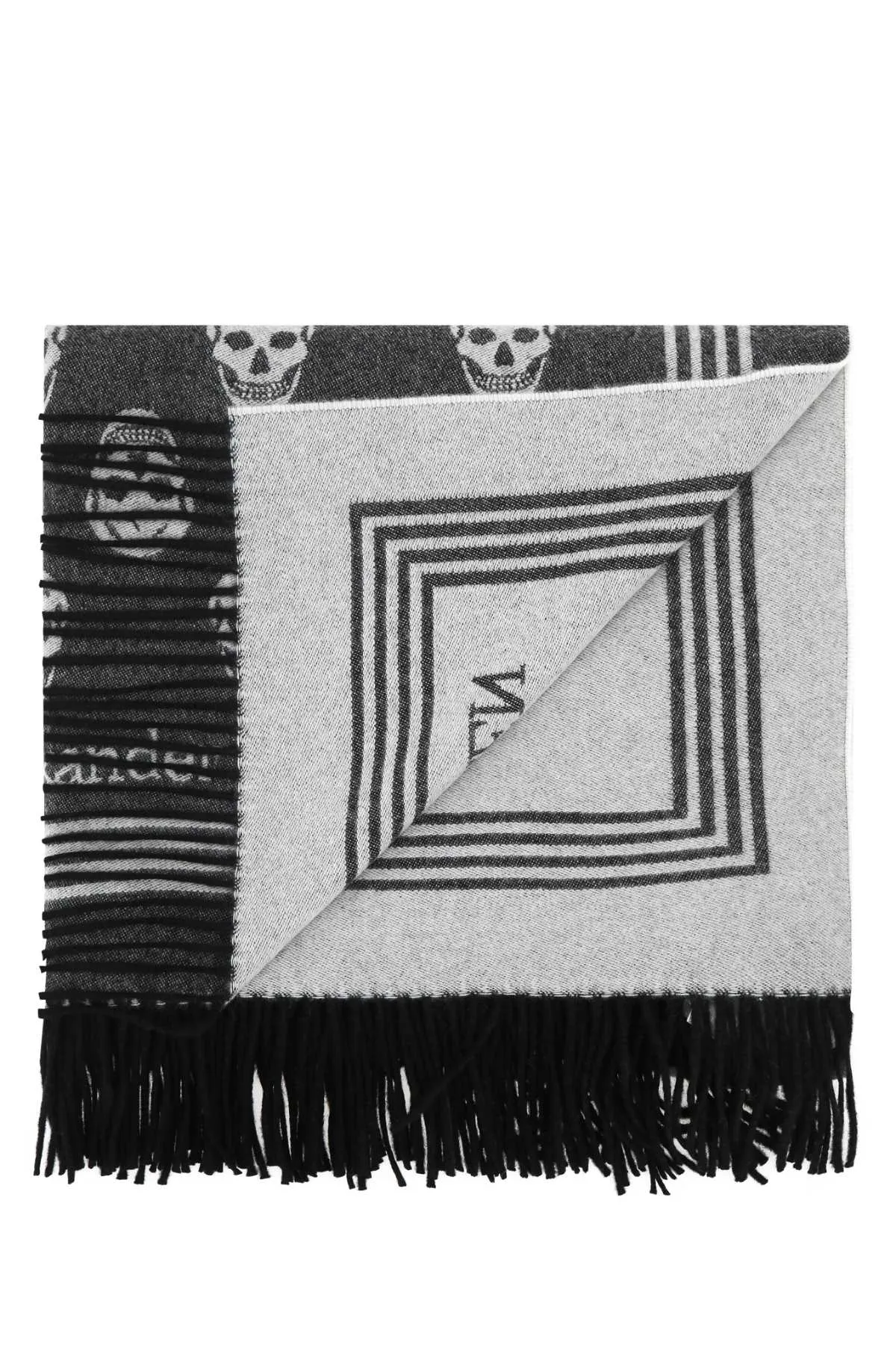 Alexander McQueen Skull Jacquard Fringed Scarf