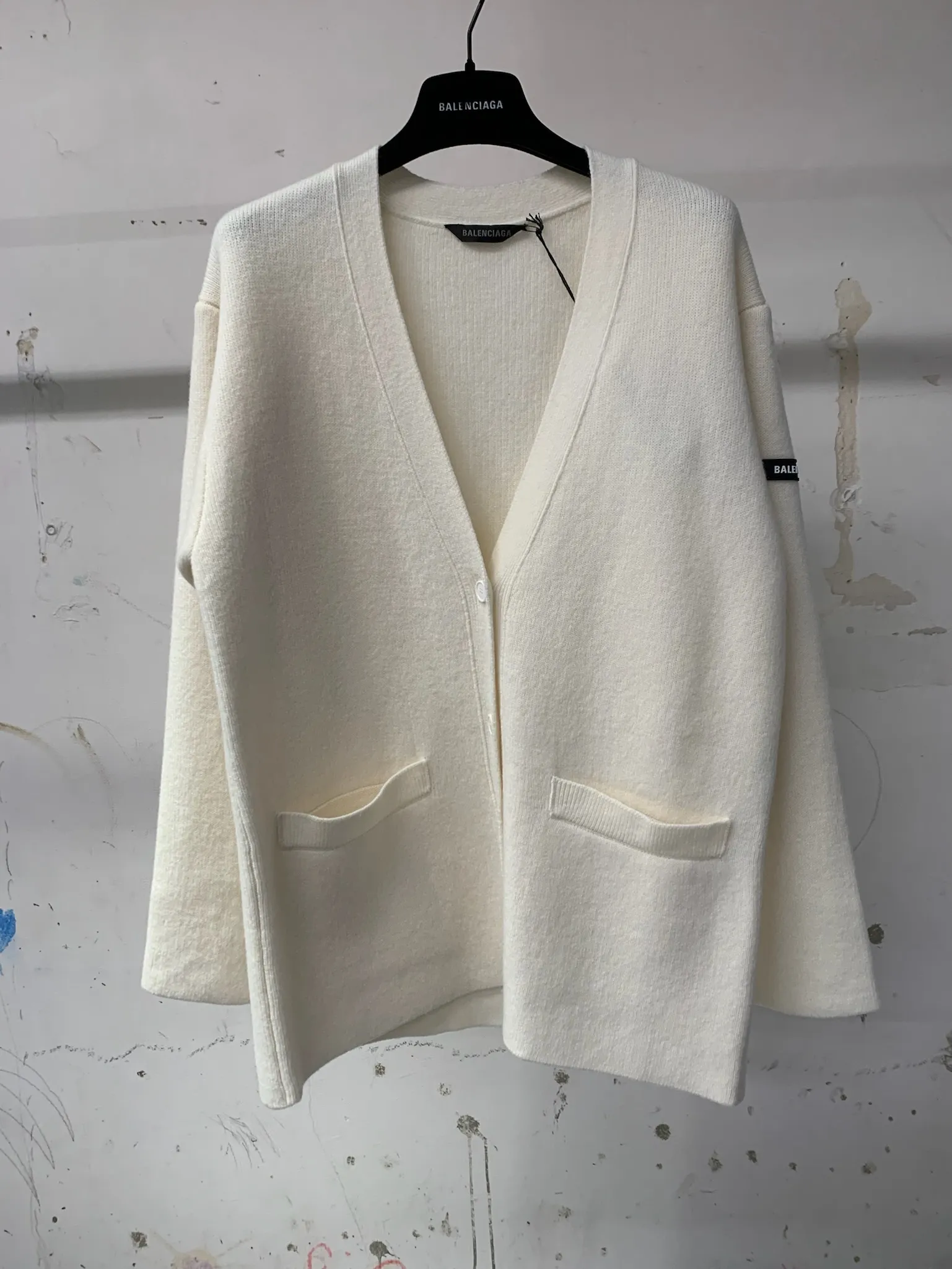 BALENCIAGA  |Cardigan in White