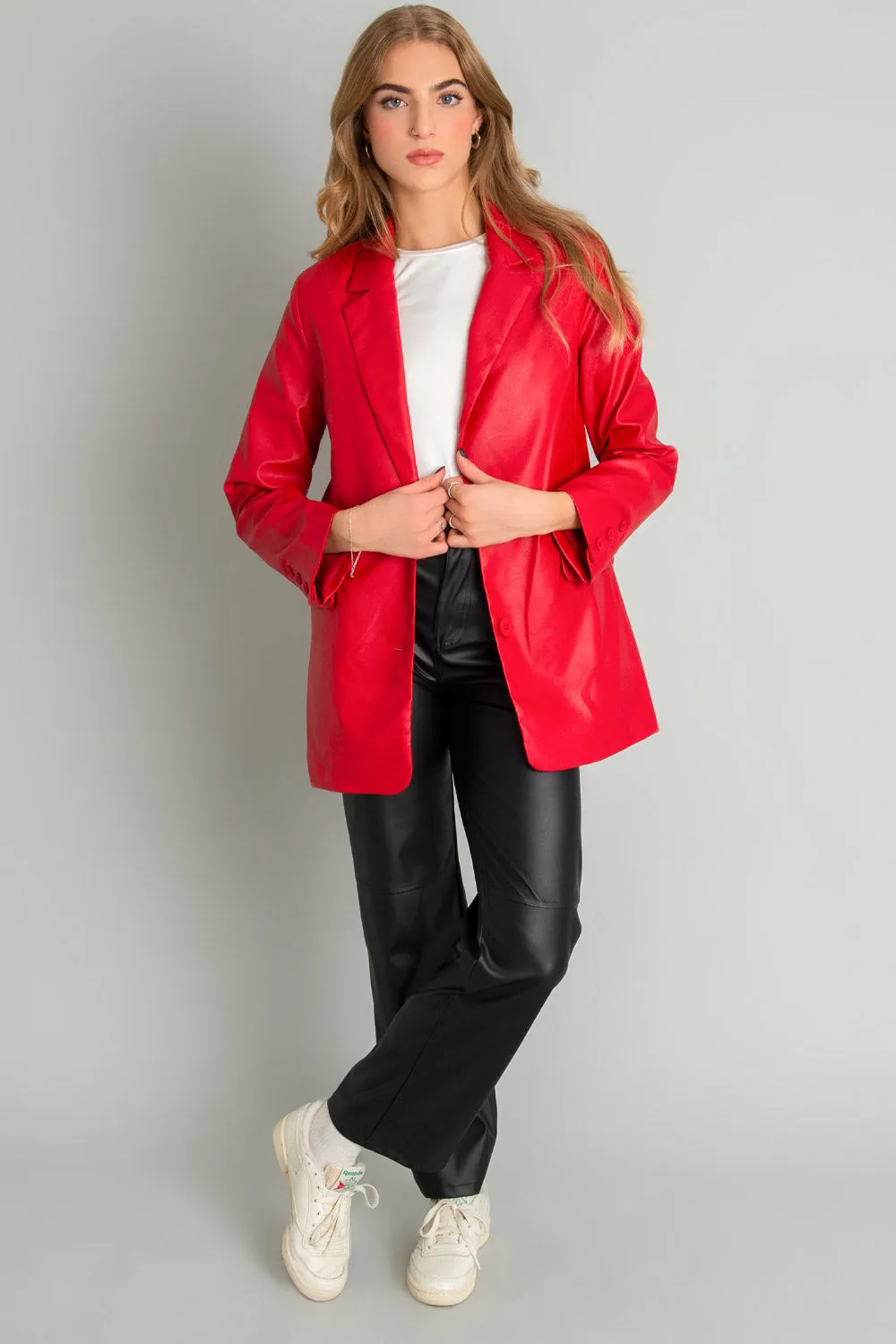 Blazer de efecto piel oversized con solapa