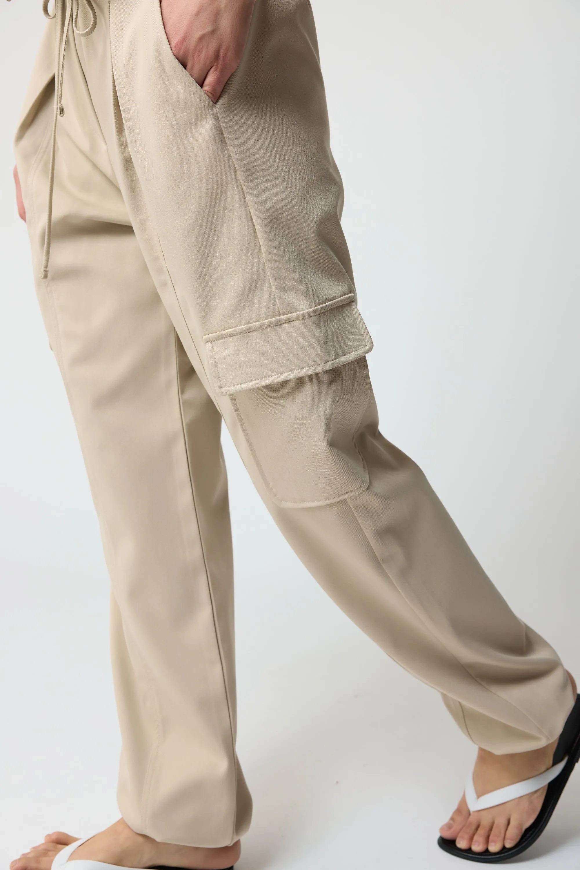 Elastic Ankle Cargo Pants