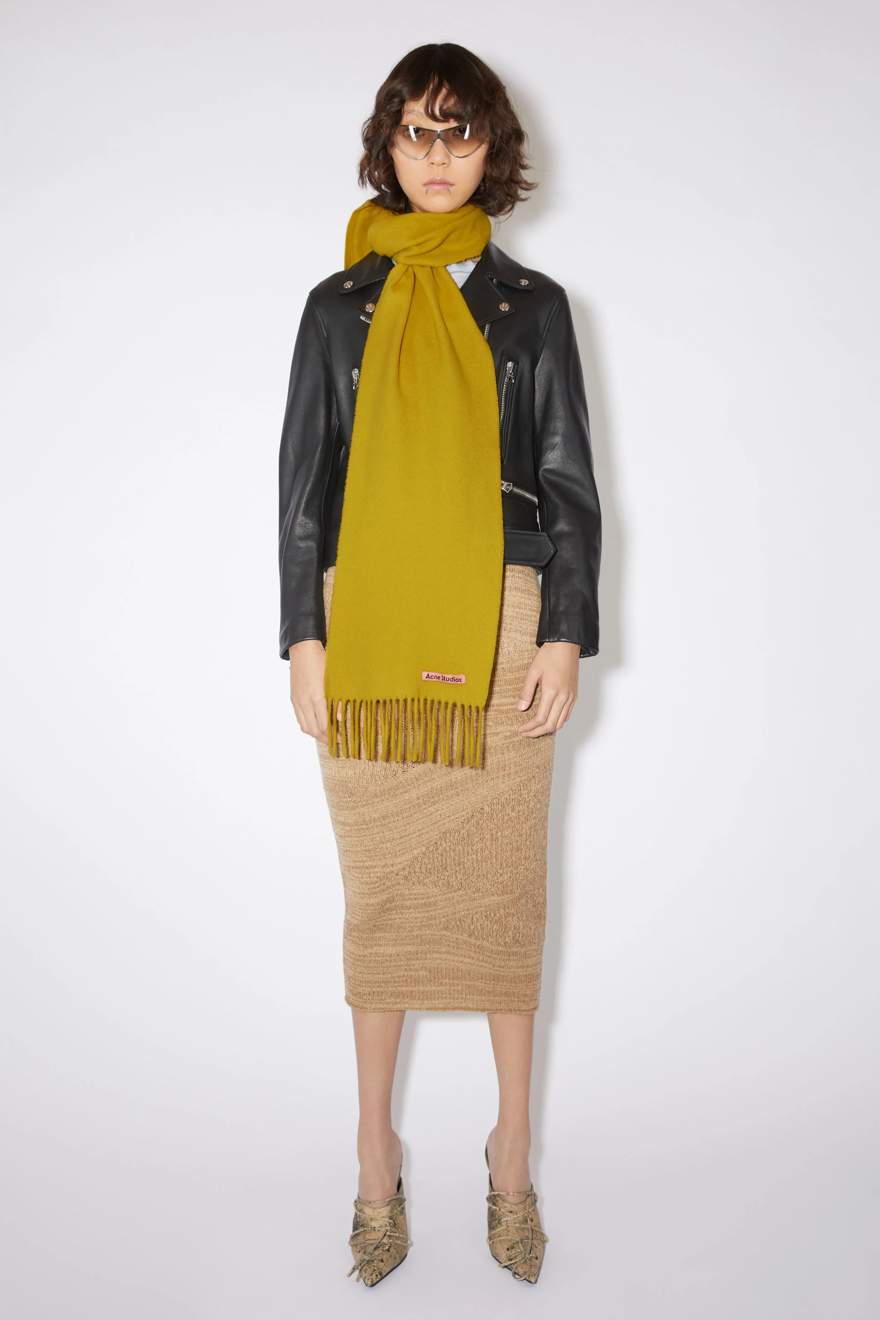 Fringe wool scarf - skinny