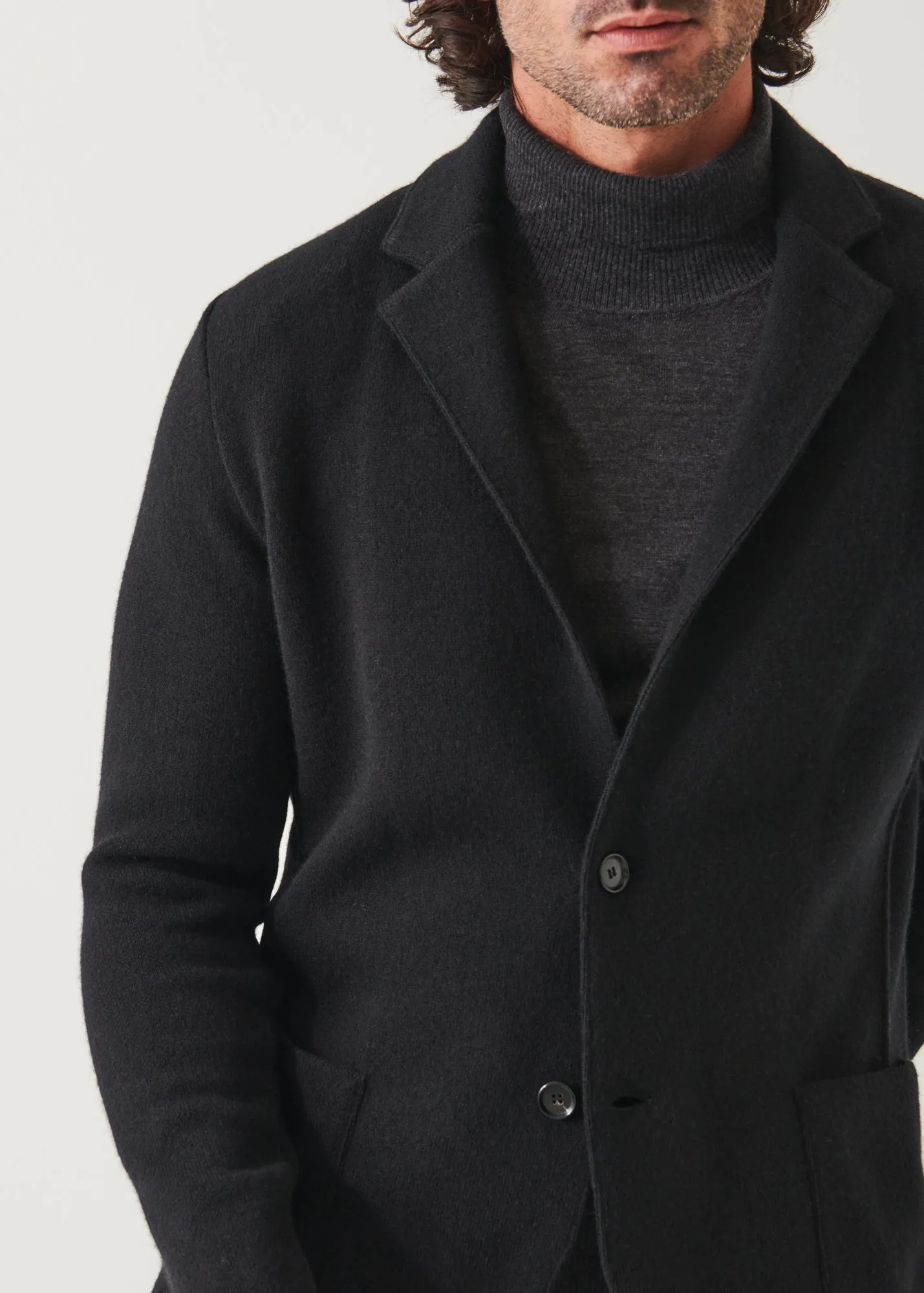 ITALIAN CASHMERE TWO-BUTTON BLAZER