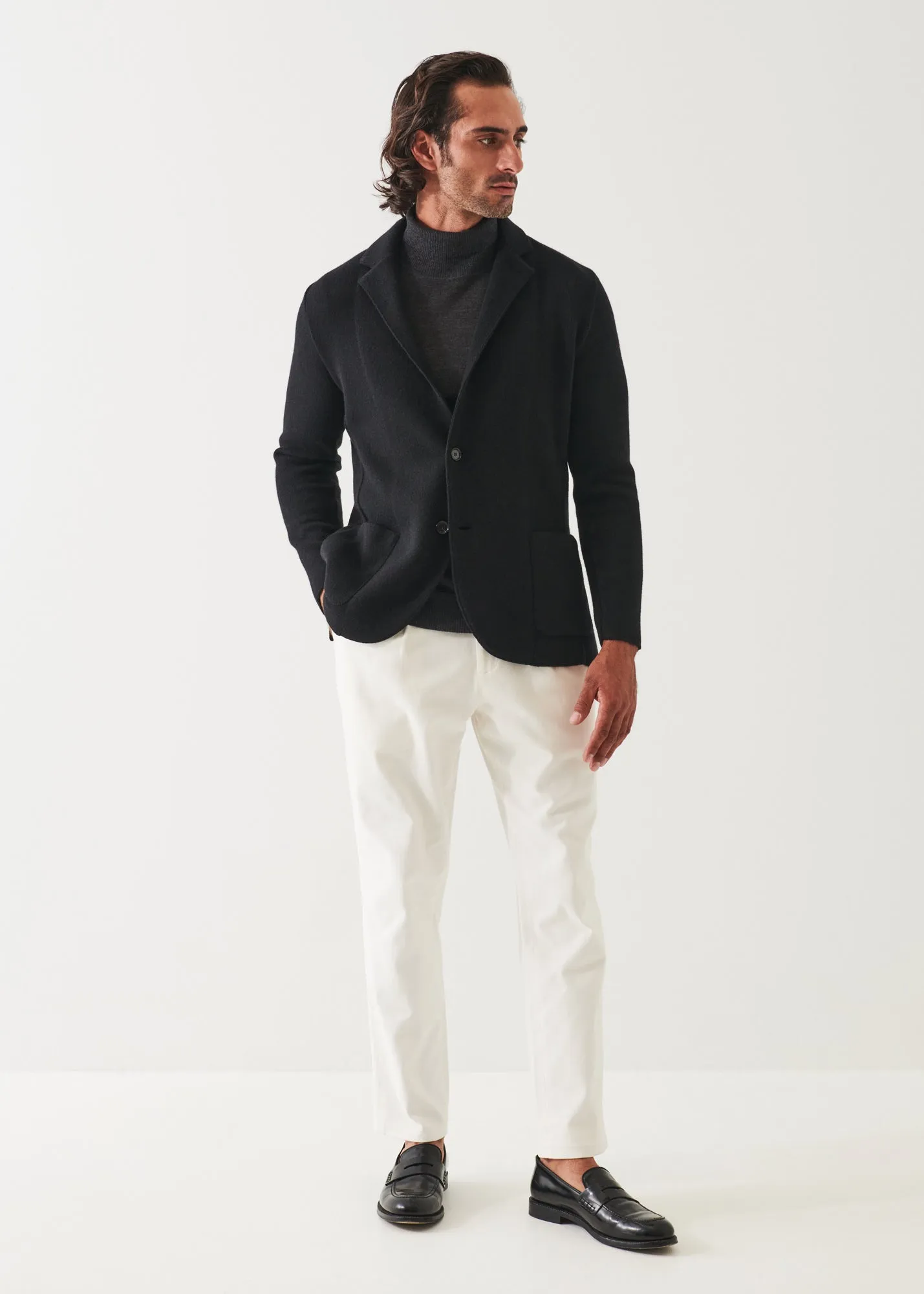 ITALIAN CASHMERE TWO-BUTTON BLAZER