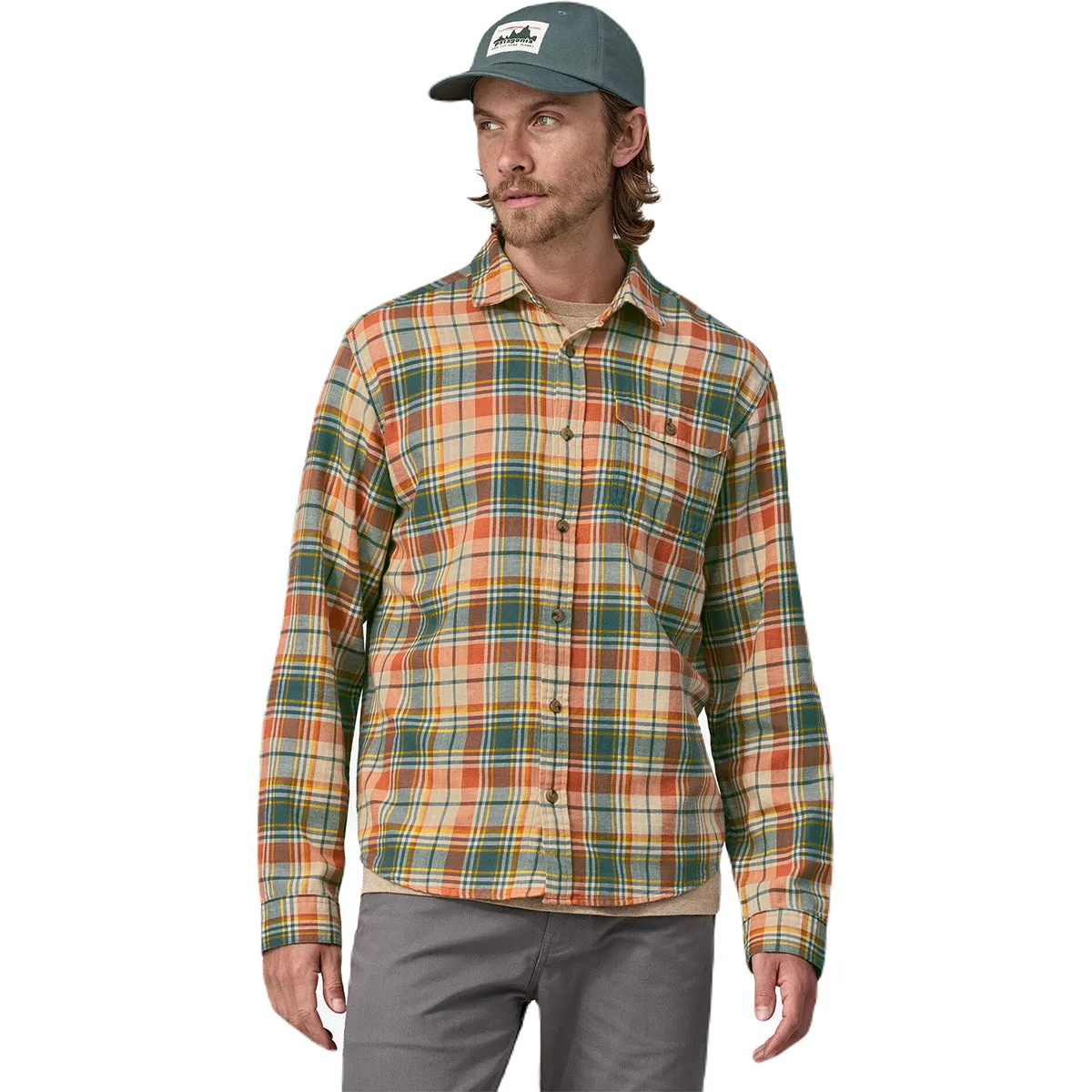 Patagonia Men's Lavas-Fertile Brown Long-Sleeved Cotton in Conversion Lightweight Fjord Flannel Shirt