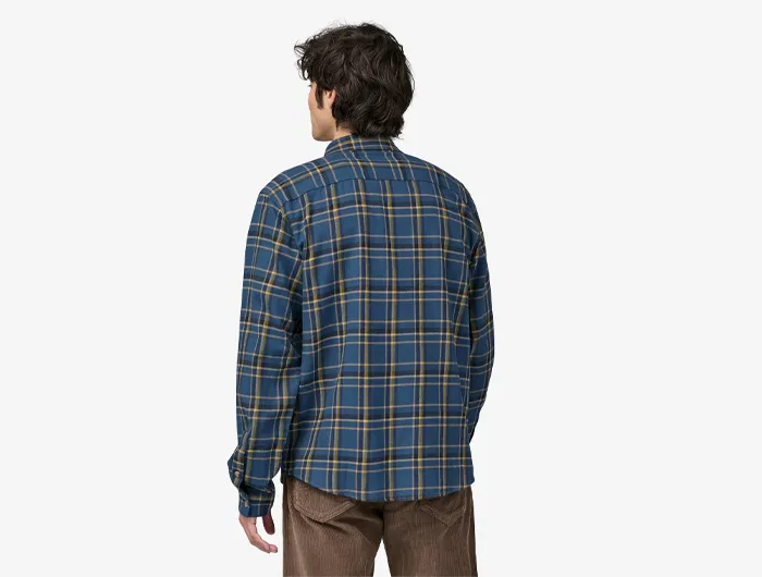 Patagonia Men's Long-Sleeved Cotton in Conversion Lightweight Fjord Flannel Shirt