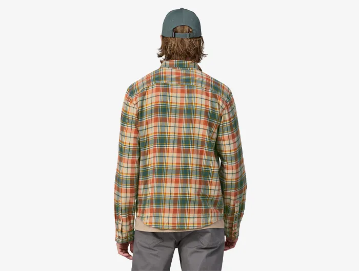 Patagonia Men's Long-Sleeved Cotton in Conversion Lightweight Fjord Flannel Shirt