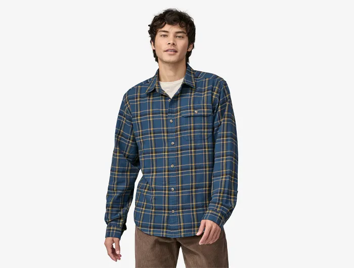 Patagonia Men's Long-Sleeved Cotton in Conversion Lightweight Fjord Flannel Shirt