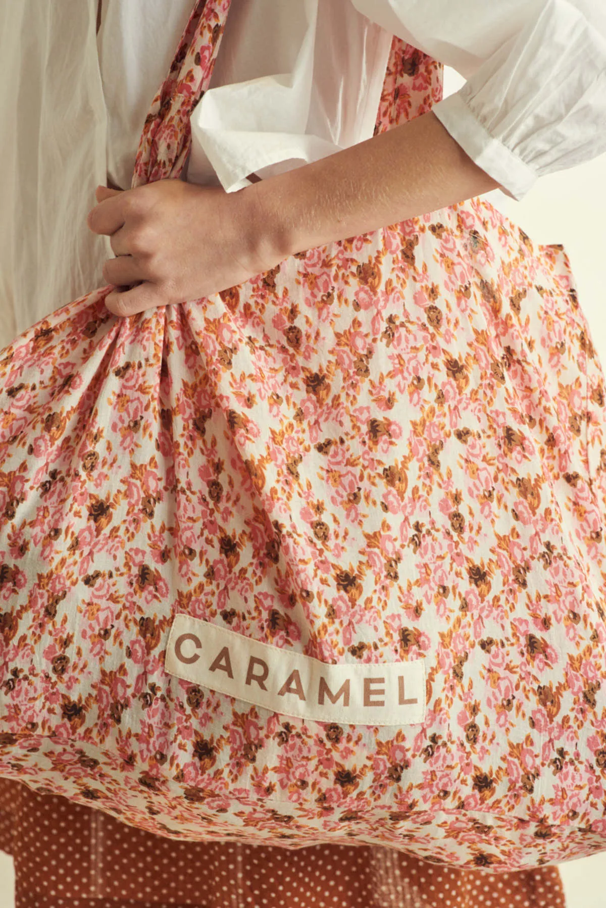 SHELL TOTE BAG - BRIGHT PINK FLORAL