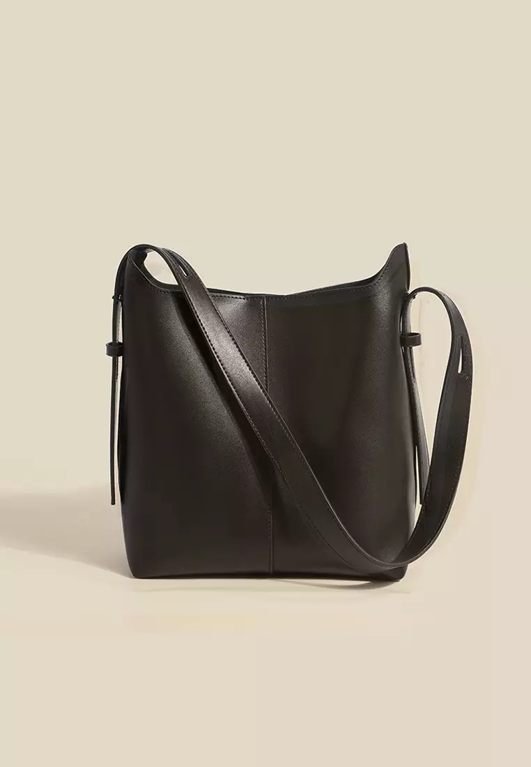 Twenty Eight Shoes Minimalist Faux Leather Bucket Bag JW CL-C5154