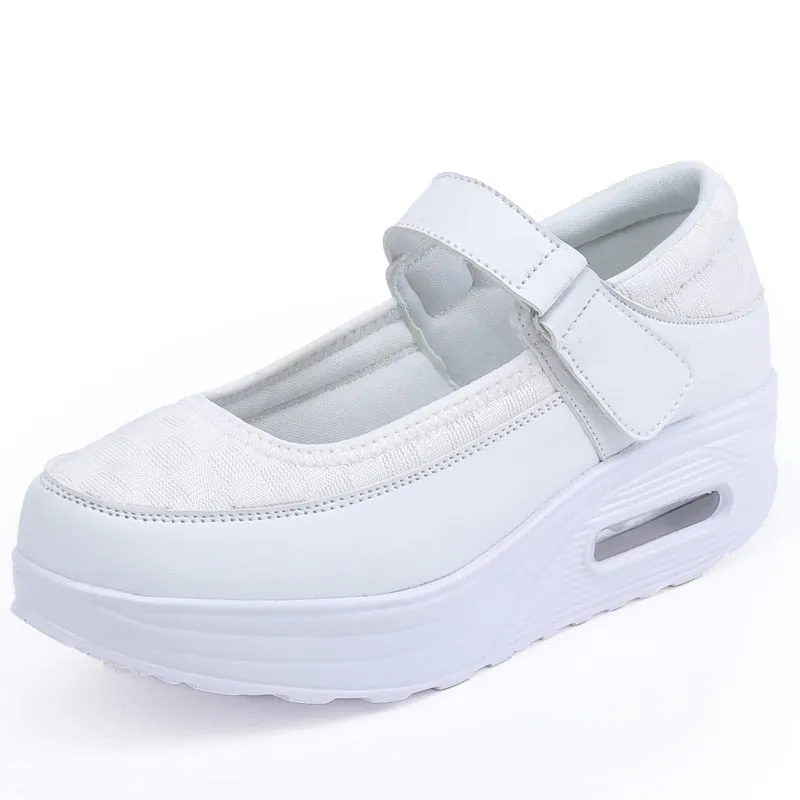 Women's Solid Concise Style Slip-on Round Toe Flat Platform Casual Shoes